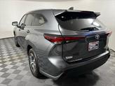 Thumbnail of 2024 Magnetic Gray Toyota Highlander