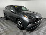 Thumbnail of 2024 Magnetic Gray Toyota Highlander