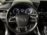 Thumbnail of 2024 Magnetic Gray Toyota Highlander