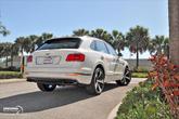 Thumbnail of 2020 Glacier White Solid Bentley Bentayga