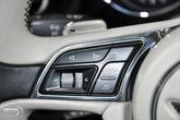 Thumbnail of 2020 Glacier White Solid Bentley Bentayga