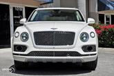 Thumbnail of 2020 Glacier White Solid Bentley Bentayga