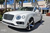 Thumbnail of 2020 Glacier White Solid Bentley Bentayga