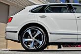 Thumbnail of 2020 Glacier White Solid Bentley Bentayga