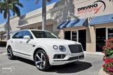 Thumbnail of 2020 Glacier White Solid Bentley Bentayga