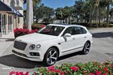 Thumbnail of 2020 Glacier White Solid Bentley Bentayga