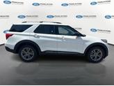 Thumbnail of 2022 STAR WHITE MET TRI-COAT Ford Explorer