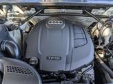 Thumbnail of 2019 Glacier White Metallic Audi Q5