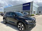Thumbnail of 2025 Onyx Black Volvo XC40