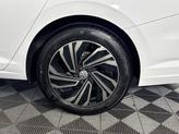 Thumbnail of 2019 Pure White Volkswagen Jetta