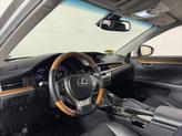 Thumbnail of 2014 Silver Lining Metallic Lexus ES 300h