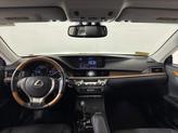 Thumbnail of 2014 Silver Lining Metallic Lexus ES 300h
