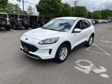 Thumbnail of 2021 Oxford White Ford Escape