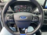 Thumbnail of 2021 Oxford White Ford Escape