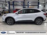 Thumbnail of 2025 Silver Metallic Ford Escape