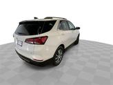 Thumbnail of 2022 Summit White Chevrolet Equinox