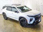 Thumbnail of 2026 Polar White Tricoat Chevrolet Traverse