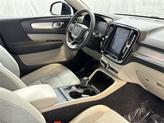 Thumbnail of 2020 Onyx Black Metallic Volvo XC40