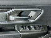 Thumbnail of 2022 Diamond Black Crystal Pearlcoat RAM 1500