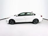 Thumbnail of 2023 Snow White Pearl Kia Forte