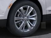 Thumbnail of 2025 Crystal White Tricoat Cadillac XT5