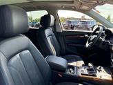 Thumbnail of 2018 Mythos Black Metallic Audi Q5