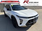 Photo of 2025 Summit White Chevrolet Trax