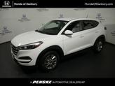 Photo of 2018 Dazzling White Hyundai TUCSON