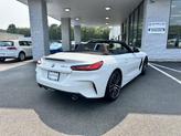 Thumbnail of 2023 Alpine White BMW Z4