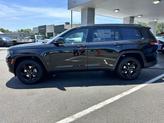Thumbnail of 2025 Diamond Black Crystal Pearlcoat Jeep Grand Cherokee L
