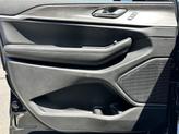 Thumbnail of 2025 Diamond Black Crystal Pearlcoat Jeep Grand Cherokee L