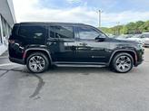 Thumbnail of 2022 Diamond Black Crystal Pearlcoat Jeep Wagoneer