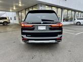 Thumbnail of 2022 Black Sapphire Metallic BMW X7