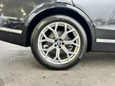 Thumbnail of 2022 Black Sapphire Metallic BMW X7