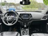 Thumbnail of 2022 Granite Crystal Metallic Clearcoat Jeep Cherokee
