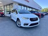 Thumbnail of 2022 Bright White Clearcoat Chrysler Pacifica