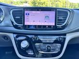 Thumbnail of 2022 Bright White Clearcoat Chrysler Pacifica