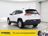 Thumbnail of 2016 White Jeep Cherokee