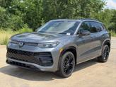 Thumbnail of 2025 Platinum Gray Volkswagen Tiguan