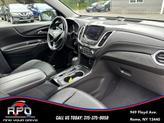 Thumbnail of 2021 Silver Ice Metallic Chevrolet Equinox
