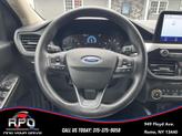 Thumbnail of 2020 AGATE BLACK METALLIC Ford Escape