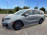 Photo of 2026 Solar Silver Metallic Honda Odyssey