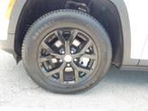 Thumbnail of 2023 Bright White Clearcoat Jeep Grand Cherokee