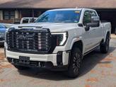 Thumbnail of 2025 White GMC Sierra 2500