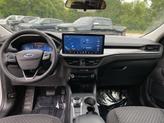 Thumbnail of 2023 Oxford White Ford Escape