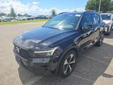 Thumbnail of 2025 Onyx Black Metallic Volvo XC40