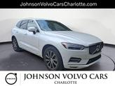 Photo of 2019 Crystal White Pearl Metallic Volvo XC60