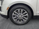 Thumbnail of 2021 Crystal White Tricoat Cadillac XT5