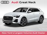 Photo of 2025 Glacier White Audi Q8