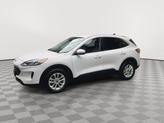 Thumbnail of 2021 Oxford White Ford Escape